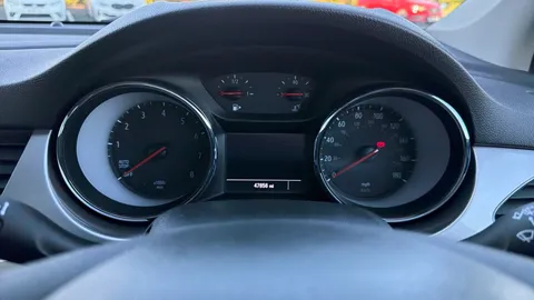 VAUXHALL ASTRA 1.2 Turbo 145 SRi