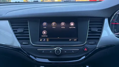 VAUXHALL ASTRA 1.2 Turbo 145 SRi