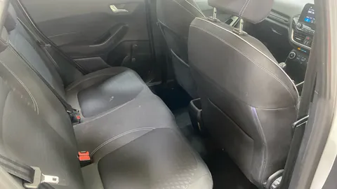 FORD FIESTA 1.1 Zetec