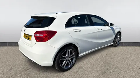 MERCEDES-BENZ A CLASS A180 Sport