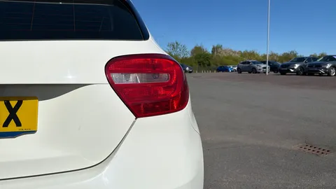 MERCEDES-BENZ A CLASS A180 Sport