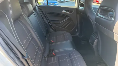 MERCEDES-BENZ A CLASS A180 Sport