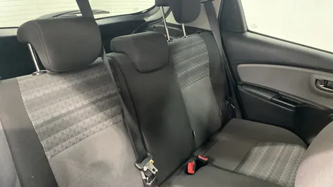 TOYOTA YARIS 1.33 VVT-i Icon