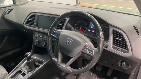 SEAT LEON 1.0 TSI SE Dynamic [EZ]