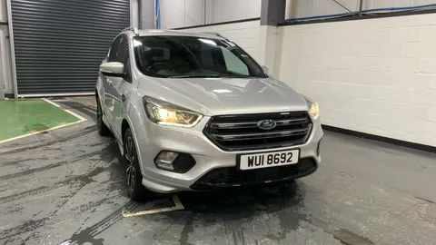 FORD KUGA 2.0 TDCi ST-Line 2WD