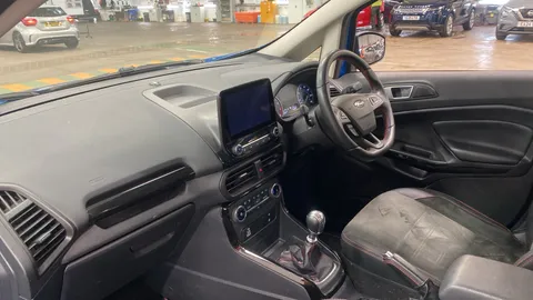 FORD ECOSPORT 1.0 EcoBoost 125 ST-Line