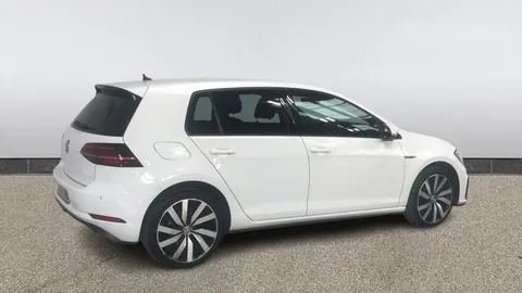 VOLKSWAGEN GOLF 1.4 TSI GTE Advance DSG