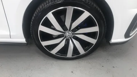 VOLKSWAGEN GOLF 1.4 TSI GTE Advance DSG