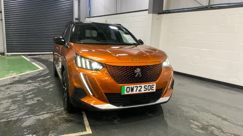 PEUGEOT 2008 100kW GT 50kWh Auto