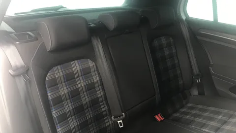 VOLKSWAGEN GOLF 1.4 TSI GTE Advance DSG