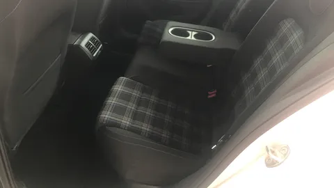 VOLKSWAGEN GOLF 1.4 TSI GTE Advance DSG