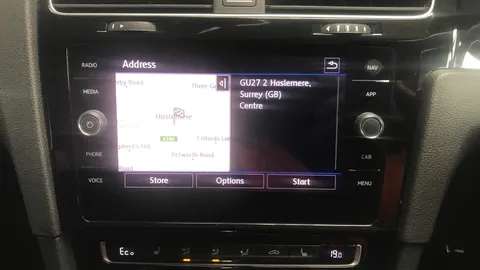 VOLKSWAGEN GOLF 1.4 TSI GTE Advance DSG