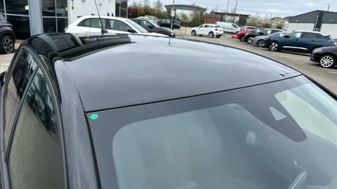 PEUGEOT 208 1.2 PureTech 100 Allure Premium + EAT8