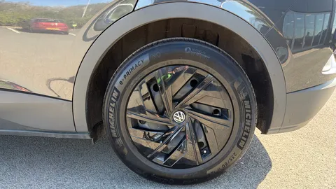 VOLKSWAGEN ID.4 109kW Life Pure 52kWh Auto