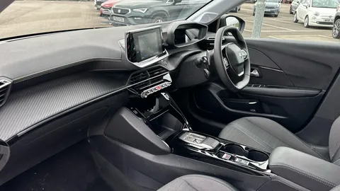 PEUGEOT 208 1.2 PureTech 100 Allure Premium + EAT8