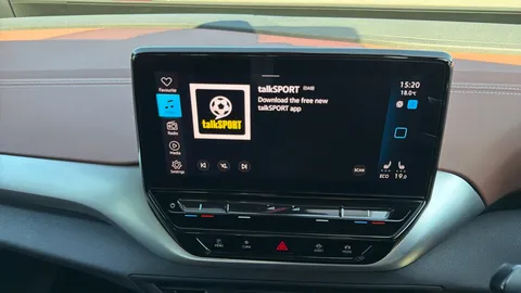 VOLKSWAGEN ID.4 109kW Life Pure 52kWh Auto