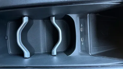 VOLKSWAGEN ID.4 109kW Life Pure 52kWh Auto