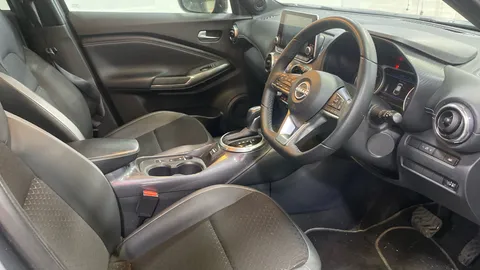 NISSAN JUKE 1.6 Hybrid N-Connecta Auto