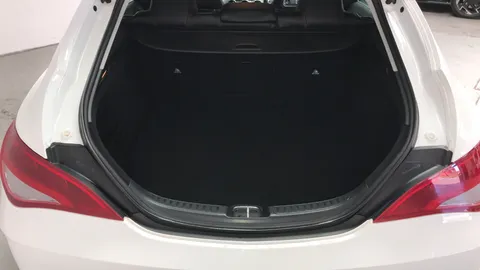 MERCEDES-BENZ CLA CLA 200 AMG Line Edition Tip Auto