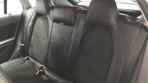 MERCEDES-BENZ CLA CLA 200 AMG Line Edition Tip Auto