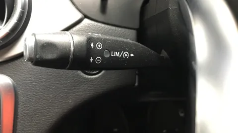 MERCEDES-BENZ CLA CLA 200 AMG Line Edition Tip Auto