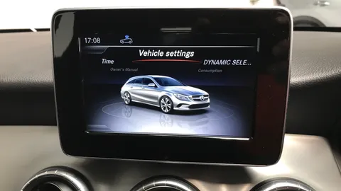 MERCEDES-BENZ CLA CLA 200 AMG Line Edition Tip Auto