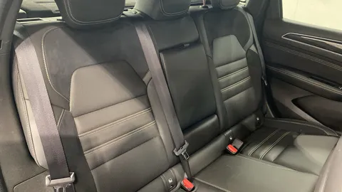 RENAULT ARKANA 1.6 E-Tech hybrid 145 Engineered Bose Ed Auto