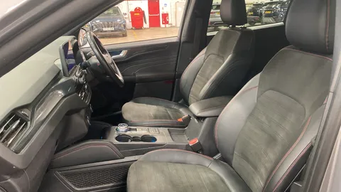 FORD KUGA 2.5 FHEV ST-Line X Edition CVT