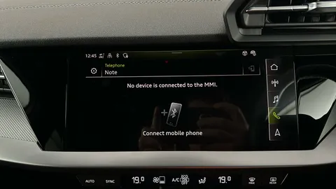 AUDI A3 35 TFSI S Line