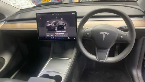 Tesla                     Model Y Long Range AWD Auto