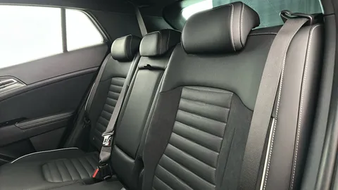 KIA SPORTAGE 1.6T GDi 207 HEV GT-Line S Auto