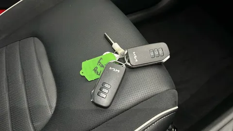 KIA SPORTAGE 1.6T GDi 207 HEV GT-Line S Auto