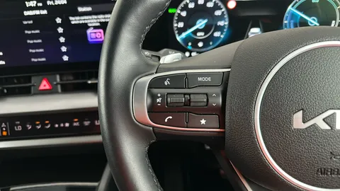 KIA SPORTAGE 1.6T GDi 207 HEV GT-Line S Auto