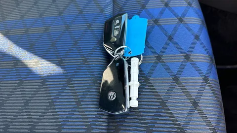 Volkswagen Golf 2.0 TSI 320 R 4Motion DSG