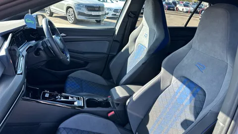 Volkswagen Golf 2.0 TSI 320 R 4Motion DSG