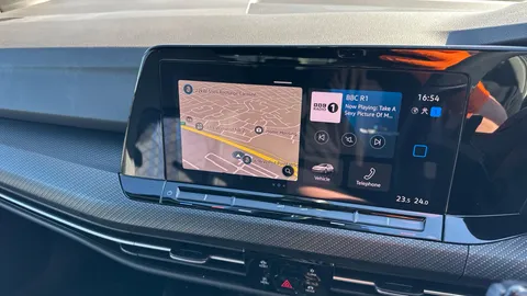 Volkswagen Golf 2.0 TSI 320 R 4Motion DSG