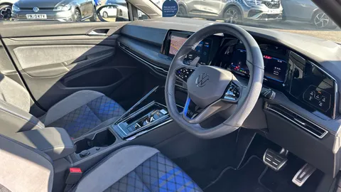 Volkswagen Golf 2.0 TSI 320 R 4Motion DSG