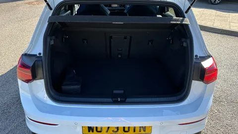 Volkswagen Golf 2.0 TSI 320 R 4Motion DSG