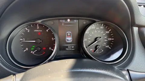 Nissan Qashqai 1.5 dCi Acenta [Smart Vision Pack]