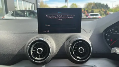 Audi Q2 35 TFSI Sport