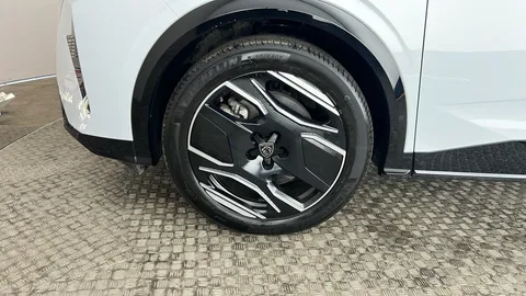 PEUGEOT 3008 157kW GT 73kWh Auto