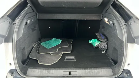 PEUGEOT 3008 157kW GT 73kWh Auto