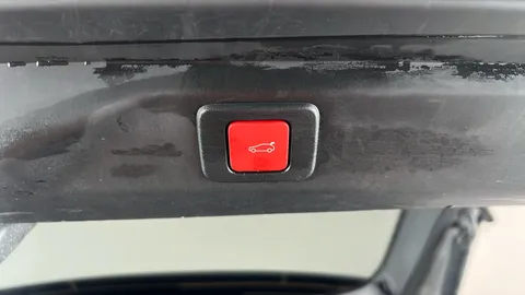 PEUGEOT 3008 157kW GT 73kWh Auto