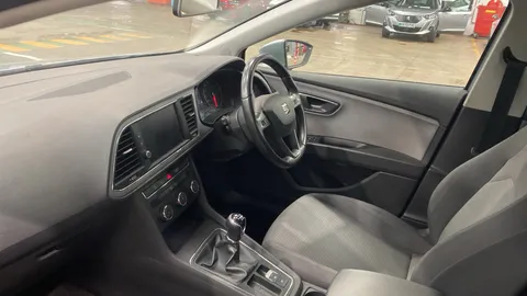 SEAT LEON 1.0 TSI SE Dynamic [EZ]