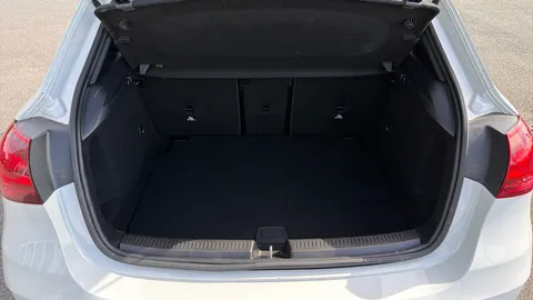 MERCEDES-BENZ A CLASS A180 AMG Line Executive Auto