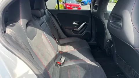 MERCEDES-BENZ A CLASS A180 AMG Line Executive Auto