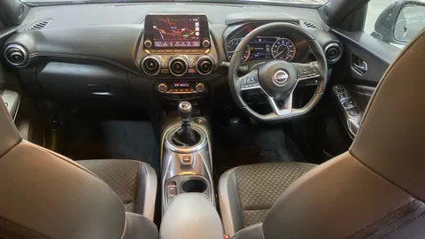 Nissan Juke 1.0 DiG-T 114 N-Connecta 5dr