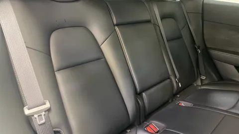 Tesla                     Model Y Long Range AWD Auto