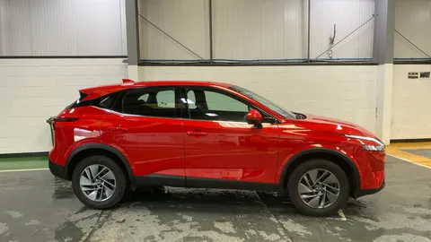 Nissan Qashqai 1.3 DiG-T MH Acenta Premium 5dr