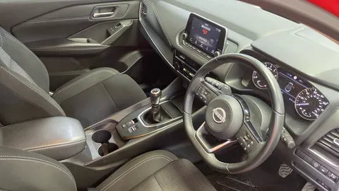 Nissan Qashqai 1.3 DiG-T MH Acenta Premium 5dr